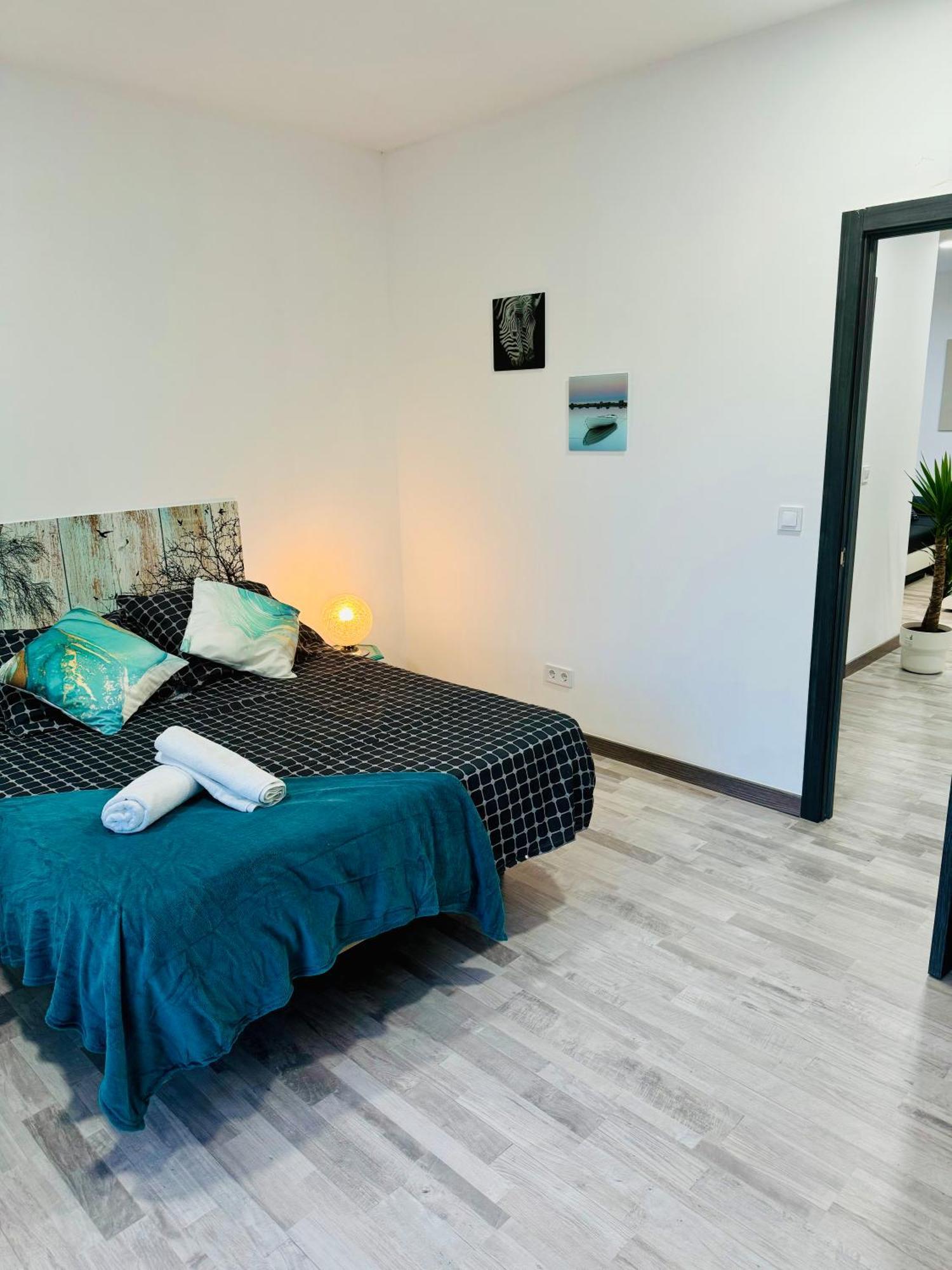 Duplex Th Sanse Norte San Sebastián de los Reyes Exterior foto
